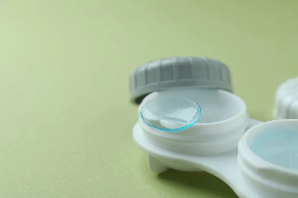 Eye Health - Contact Lenses